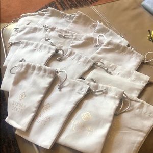 15 kendra scott jewelry bags